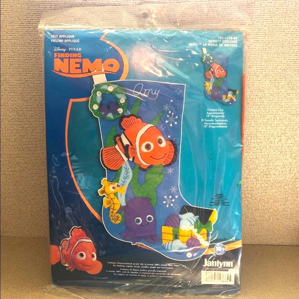 Vintage Finding Nemo Stocking Kit